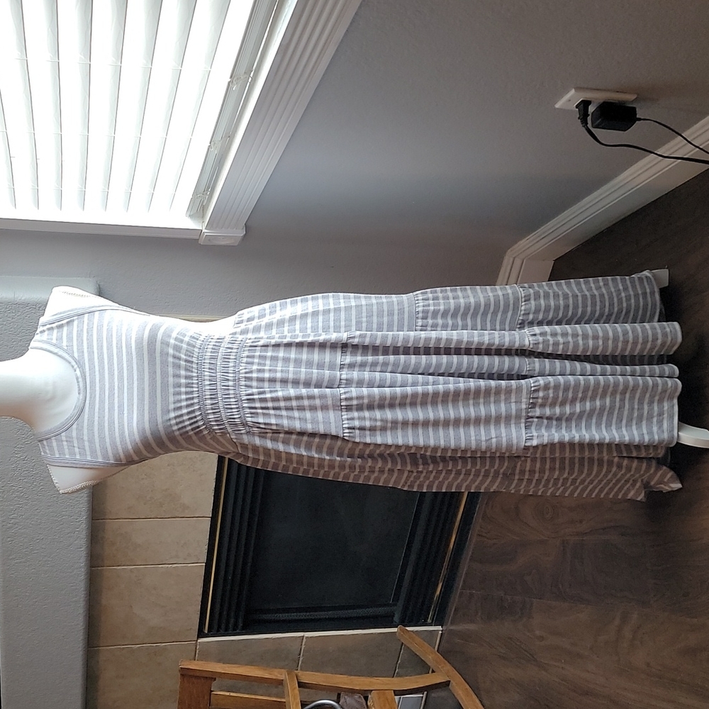 Lucky Brand maxi dress, size medium, gray/white stripes